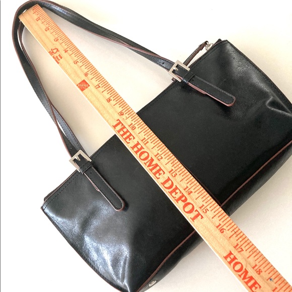 HOBO The Original Leather Shoulder Bag. - Picture 10 of 12